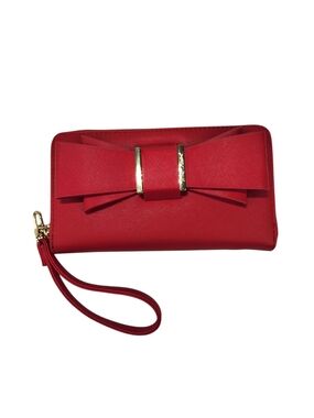 Betsey Johnson Red Saffiano Leather Bow Wristlet Wallet Zip Around Gold Hardware